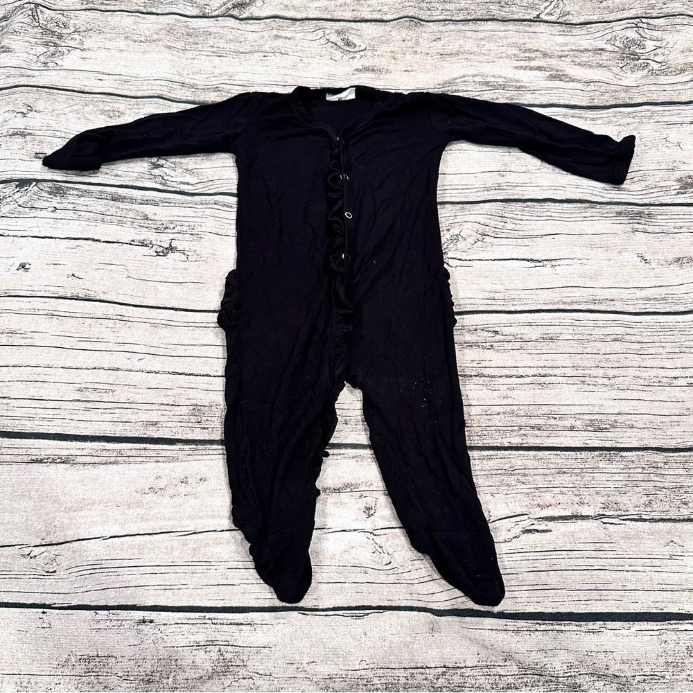 Spearmint Love Bamboo One Piece Footie Pajamas with Long Sleeves & Ruffles 6-9